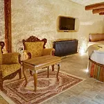 Dionysos Cave Cappadocia Otel