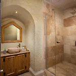 Dionysos Cave Cappadocia Otel