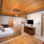 Dionysos Cave Cappadocia Otel