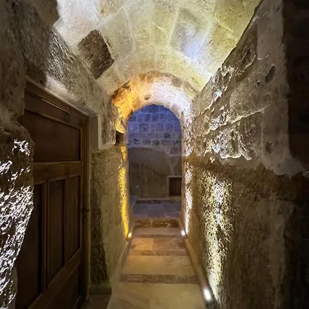 Dionysos Cave Cappadocia Hotel *