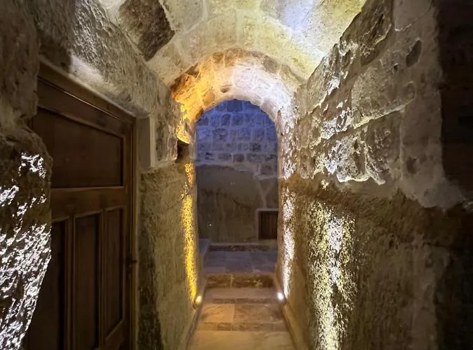 Dionysos Cave Cappadocia Hotel *